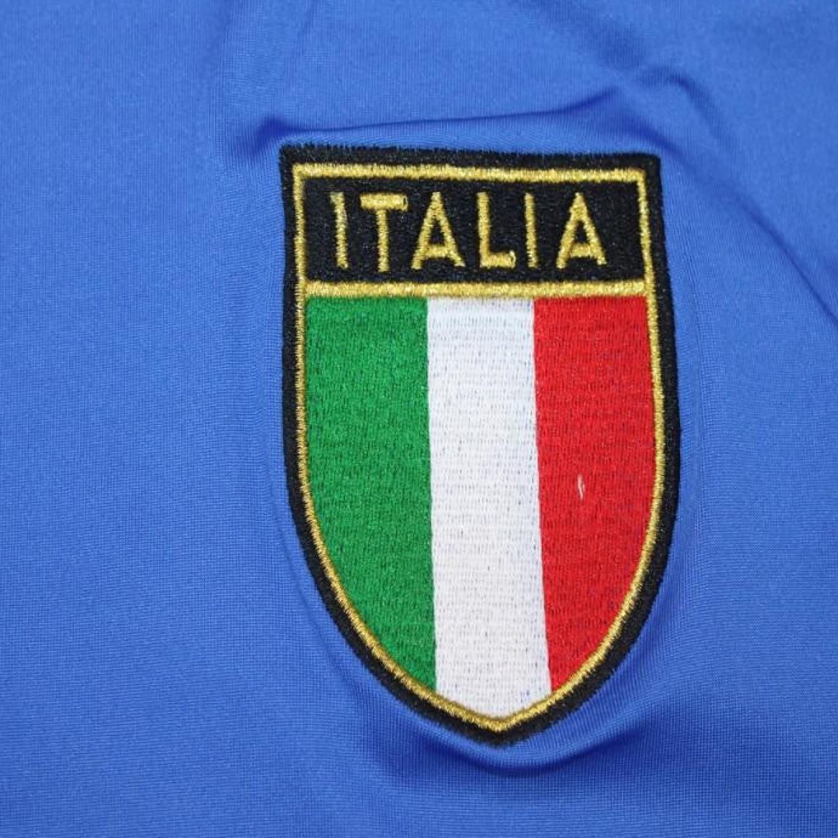 Retro 2000 Italy Home Long Sleeve Jersey
