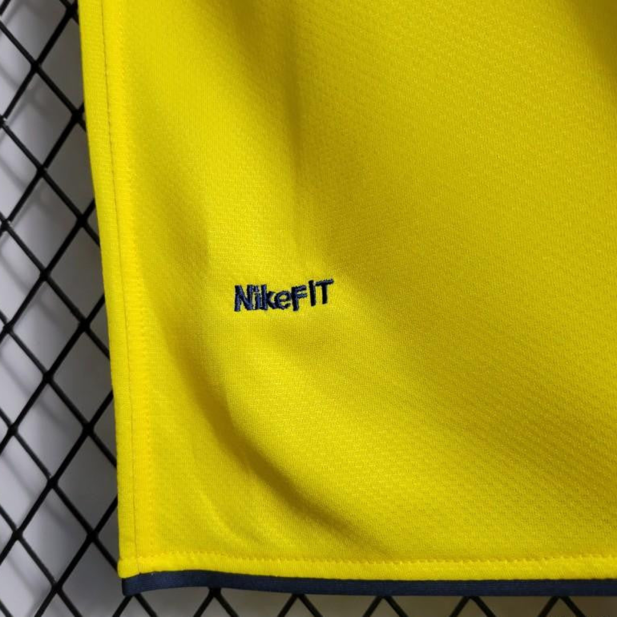 Retro 08/09 Barcelona Away Yellow Jersey