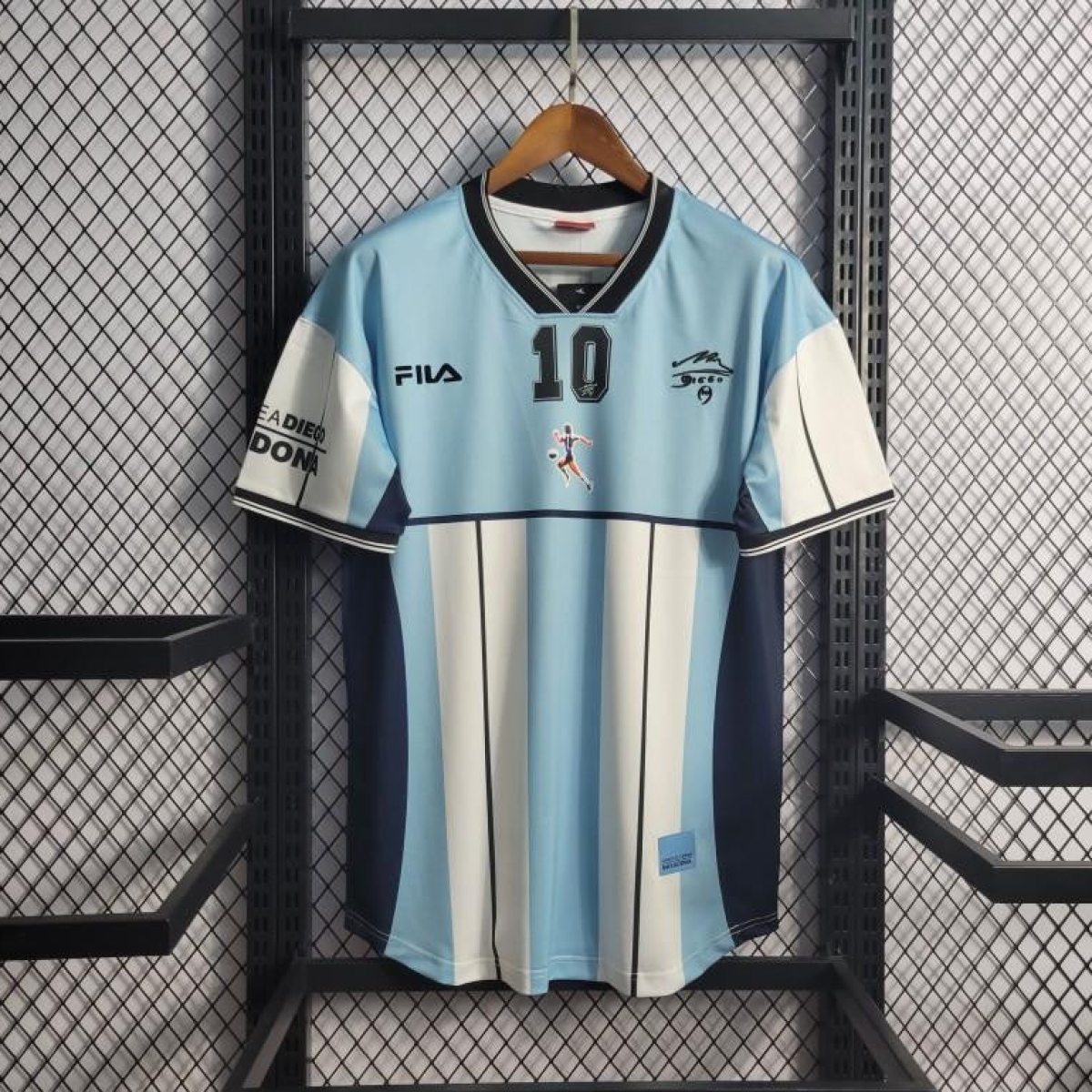 Retro 2001 Argentina Maradona #10 Commemorative Edition Jersey
