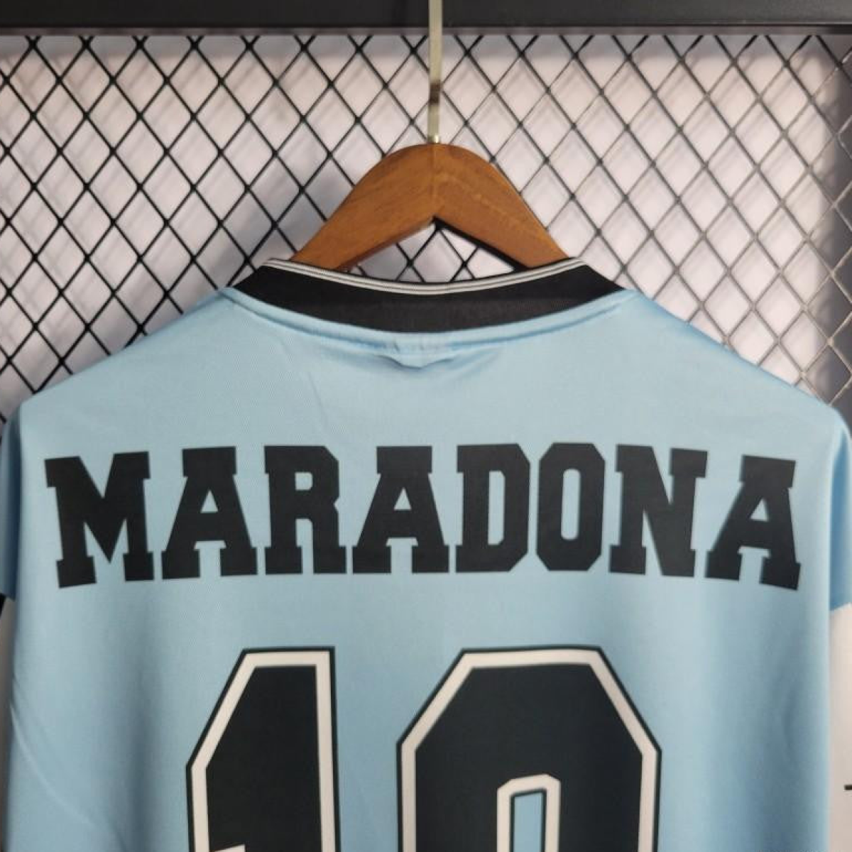Retro 2001 Argentina Maradona #10 Commemorative Edition Jersey