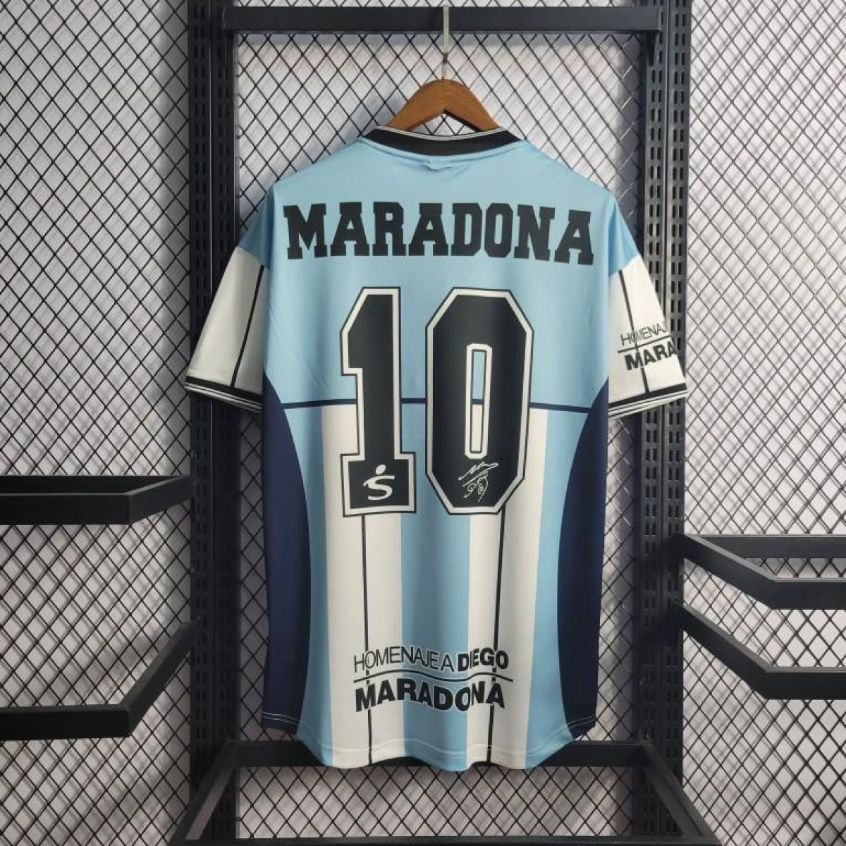 Retro 2001 Argentina Maradona #10 Commemorative Edition Jersey