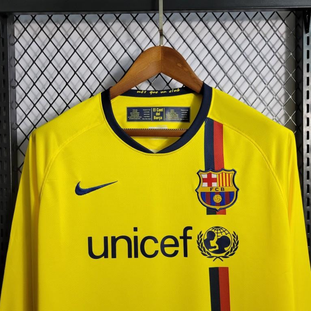 Long Sleeve Retro 08/09 Barcelona Away Yellow Jersey