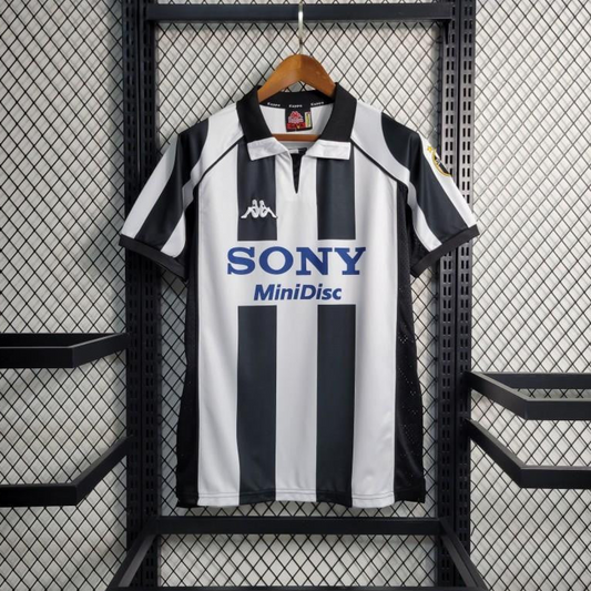 Retro 1997-98 Juventus Home Jersey