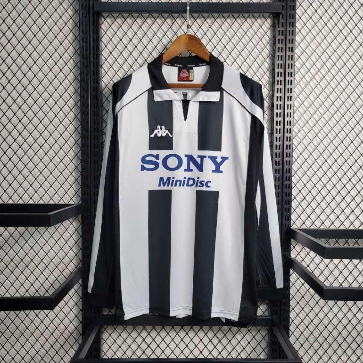 Retro Long Sleeve 1997-98 Juventus Home Jersey