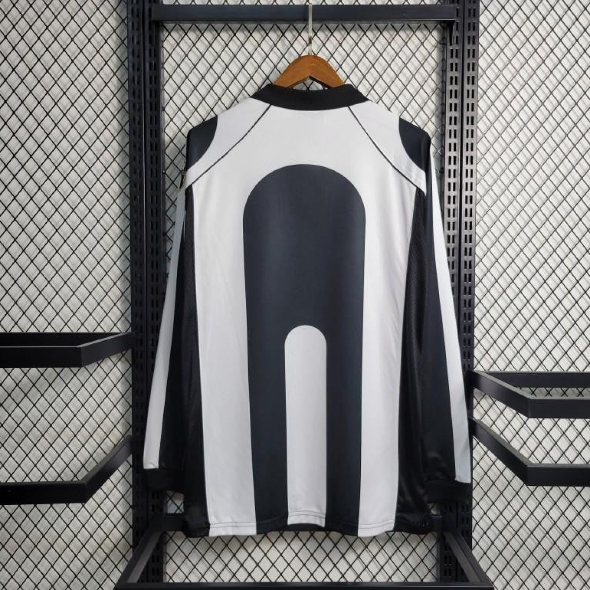 Retro Long Sleeve 1997-98 Juventus Home Jersey