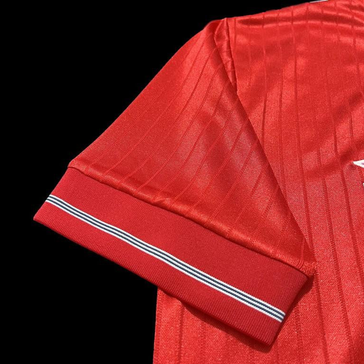 Retro 84/87 England Away Soccer Jersey