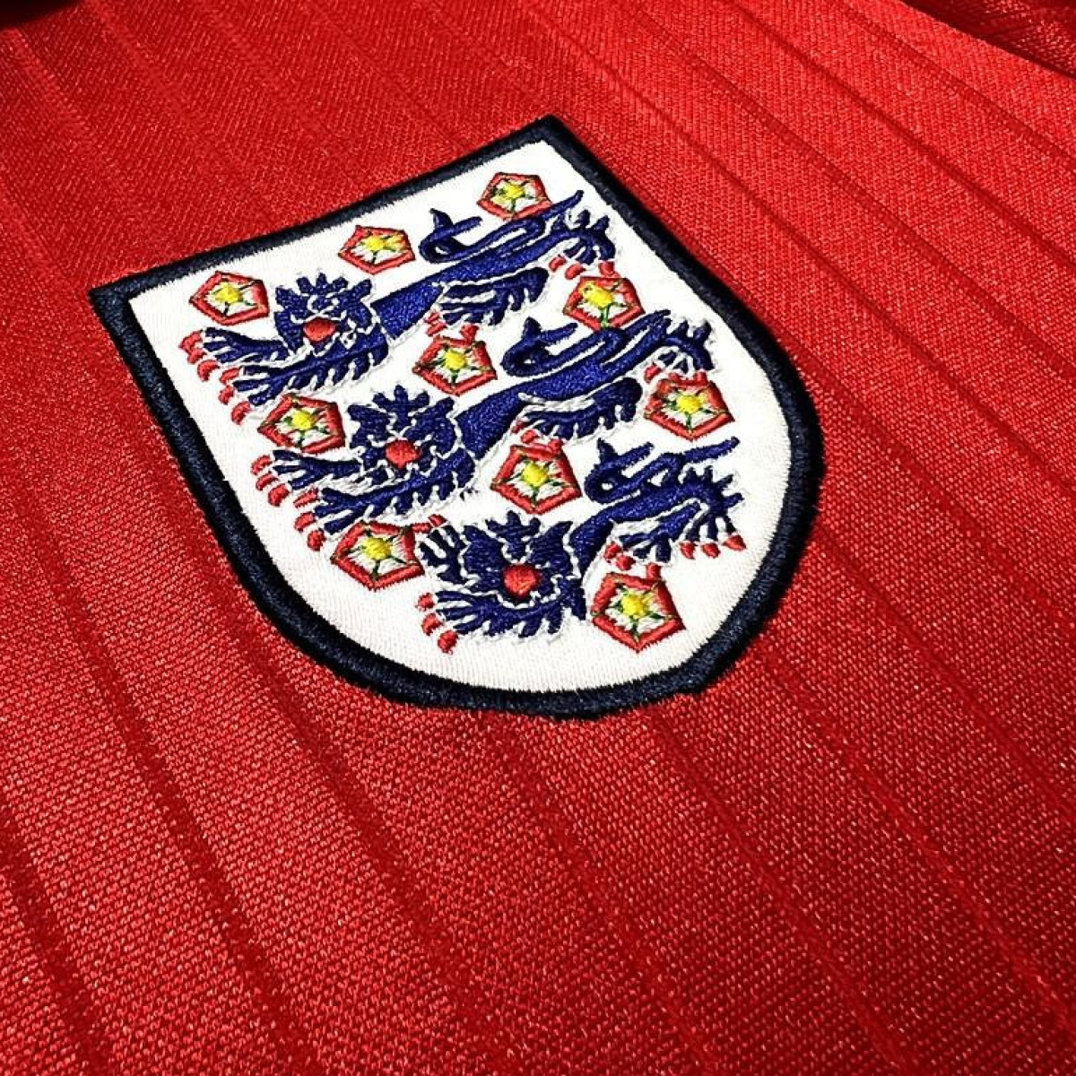 Retro 84/87 England Away Soccer Jersey