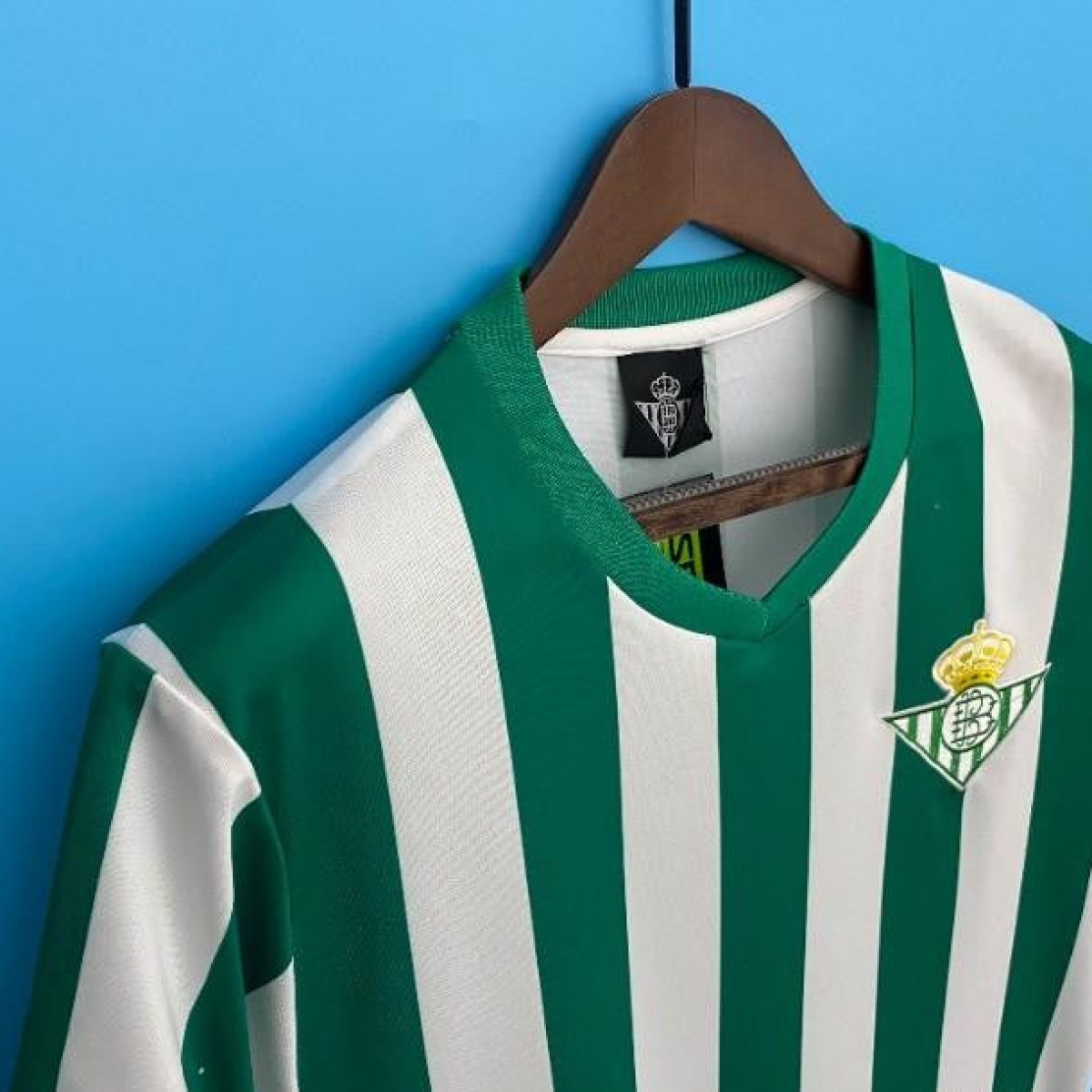 Retro 76/77 Real Betis Home Jersey