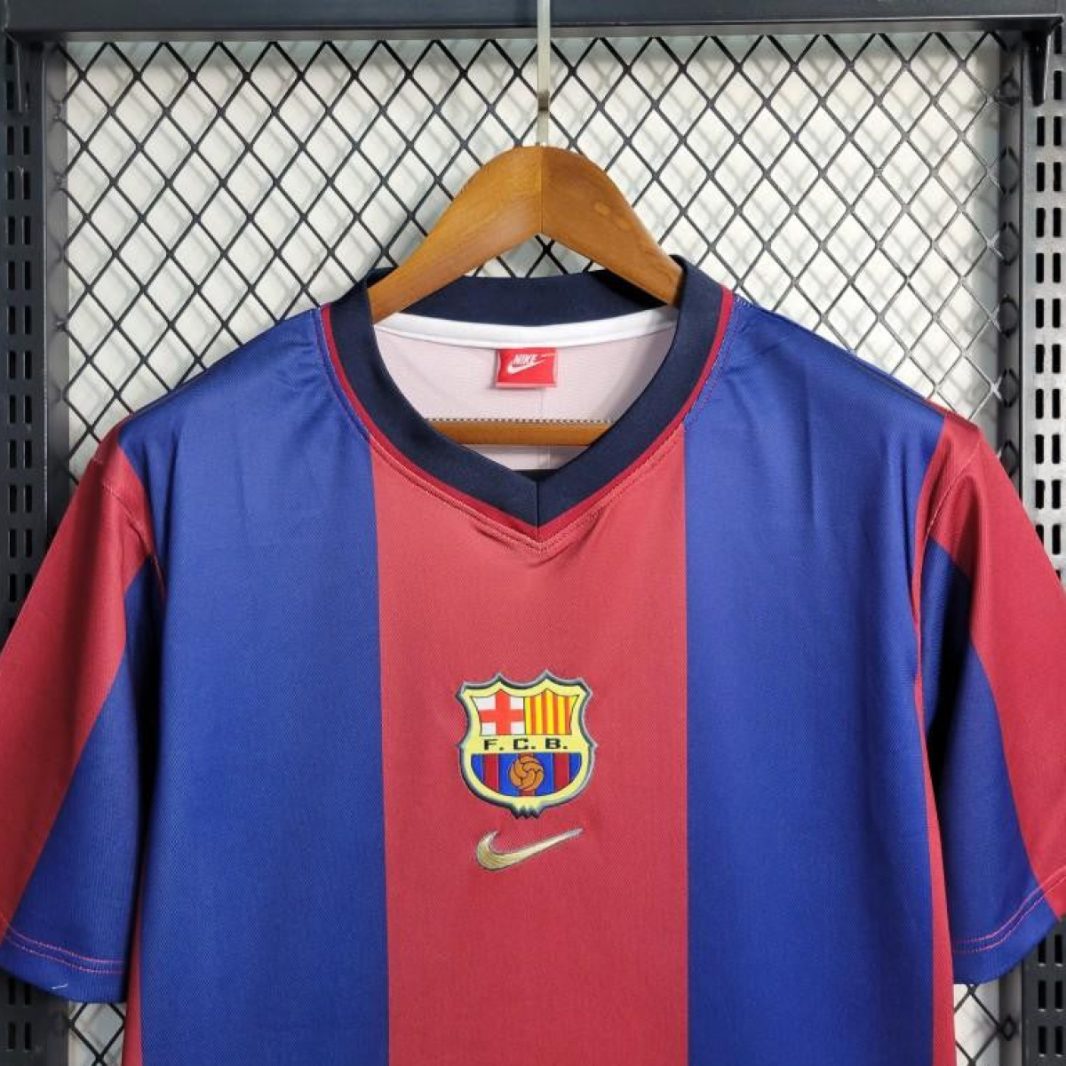 Retro 98-99 Barcelona Home Soccer Jersey