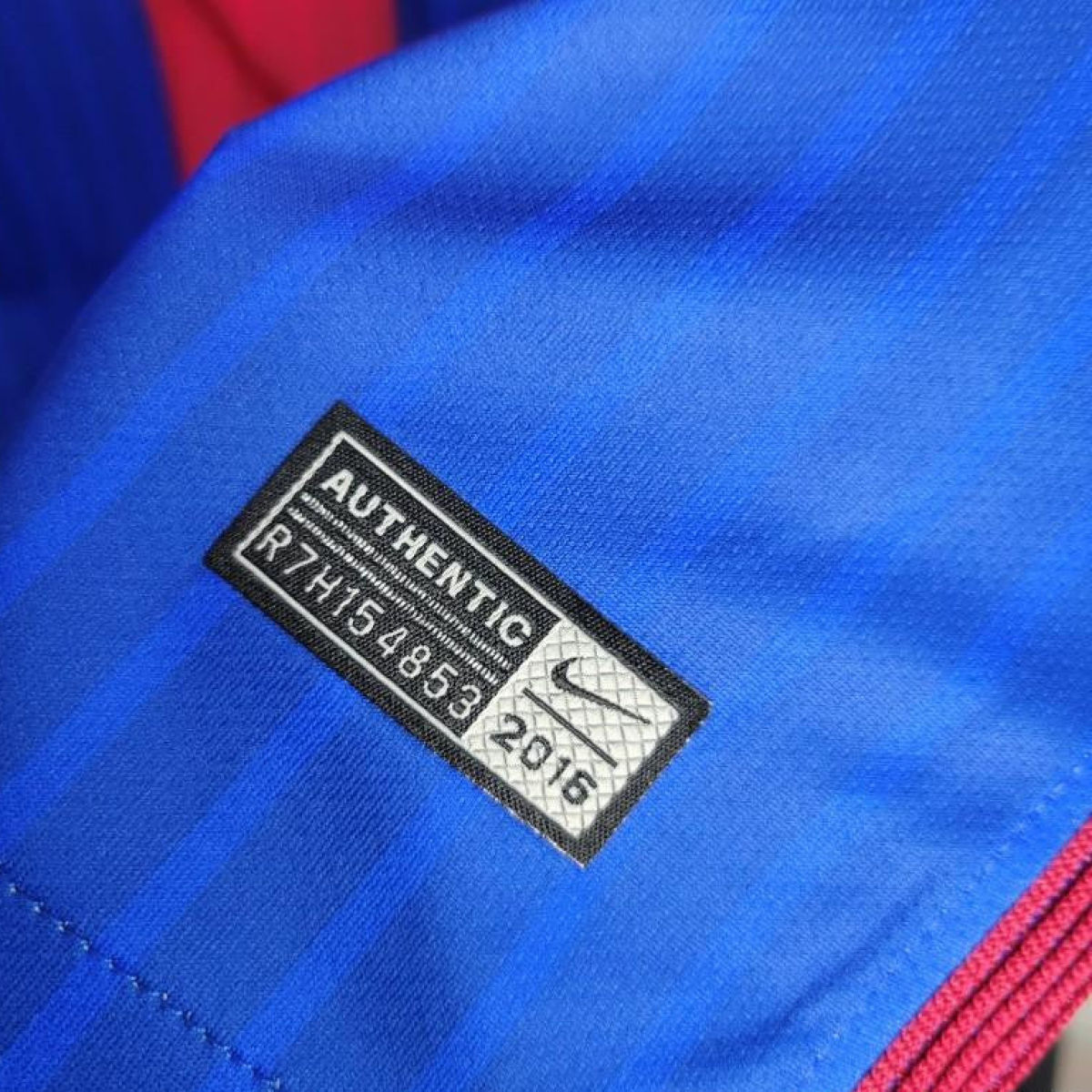 Retro 16-17 Barcelona Home Soccer Jersey