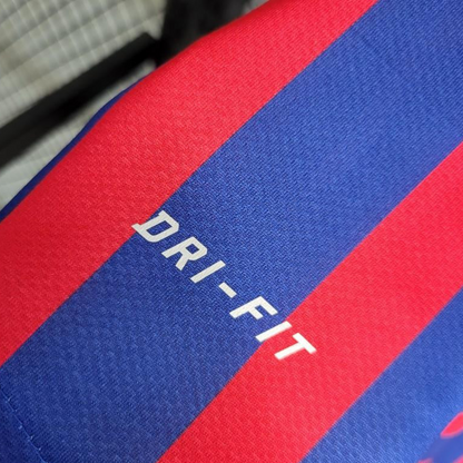Retro Long Sleeve 11-12 Barcelona Home Soccer Jersey