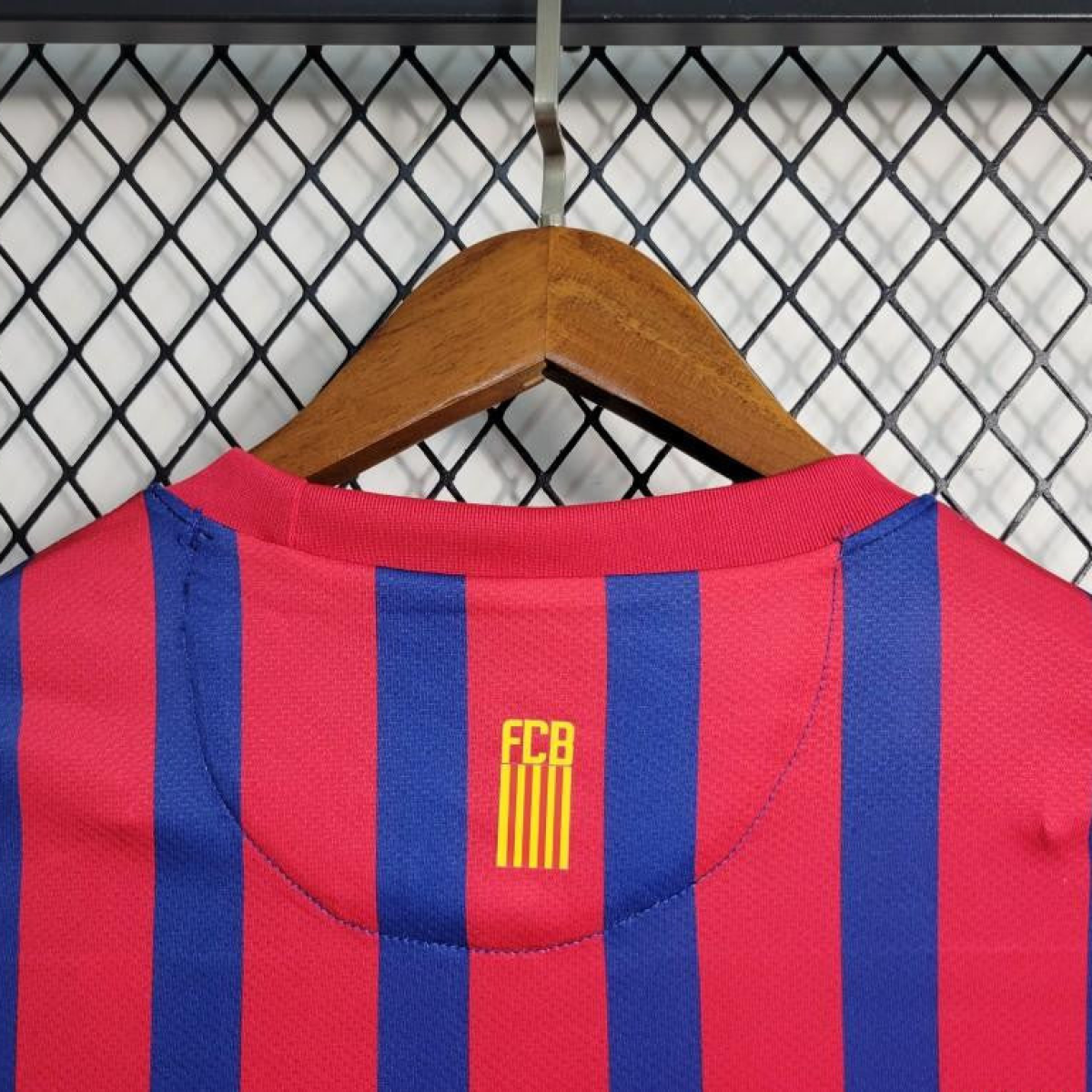 Retro Long Sleeve 11-12 Barcelona Home Soccer Jersey