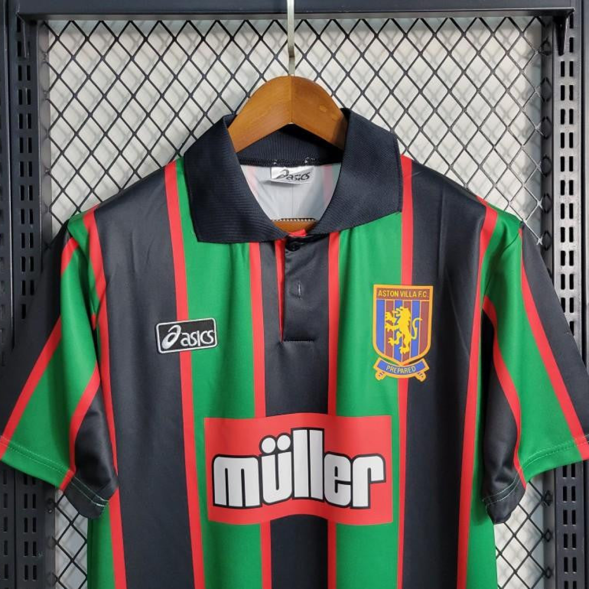 Retro 1993/95 Aston Villa Away Soccer Jersey