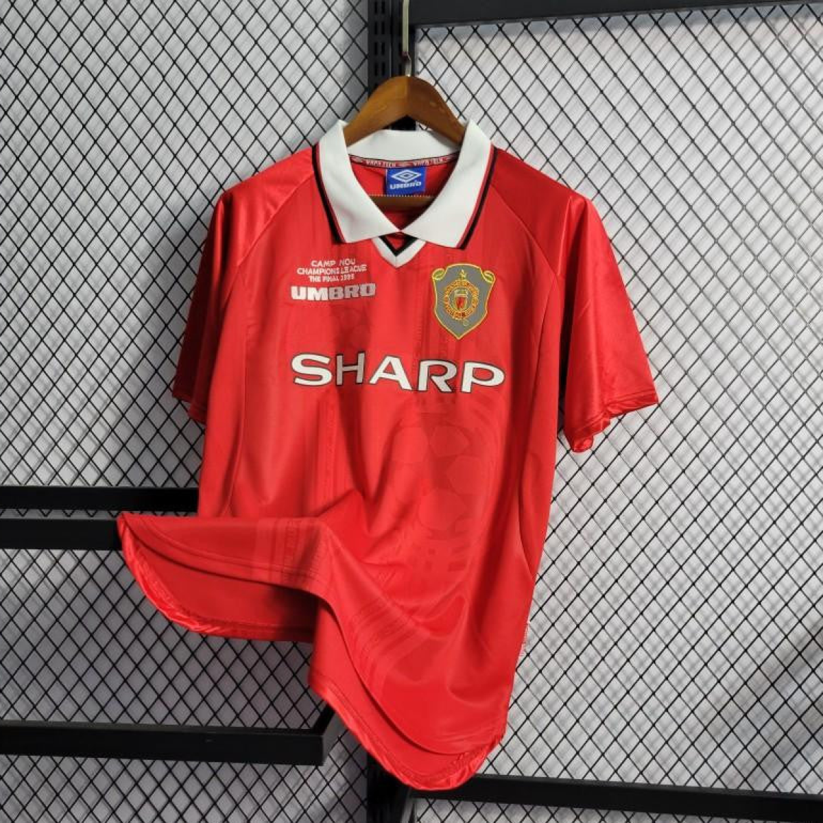 Retro 99/00 Manchester United Home Jersey