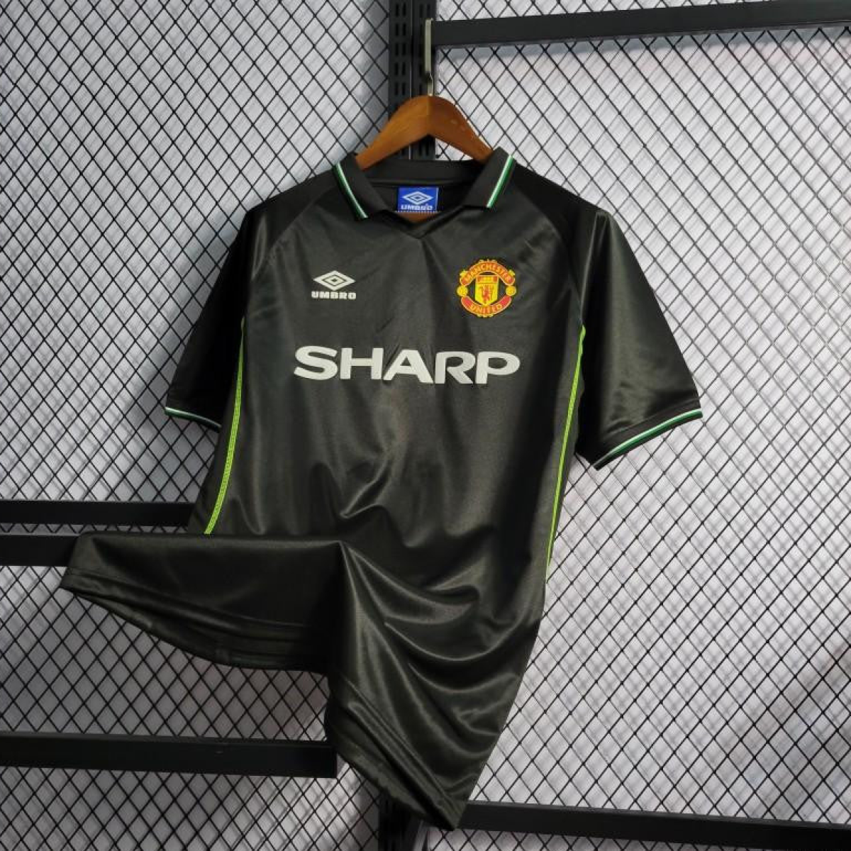 Retro 98/99 Manchester United Black Third Jersey
