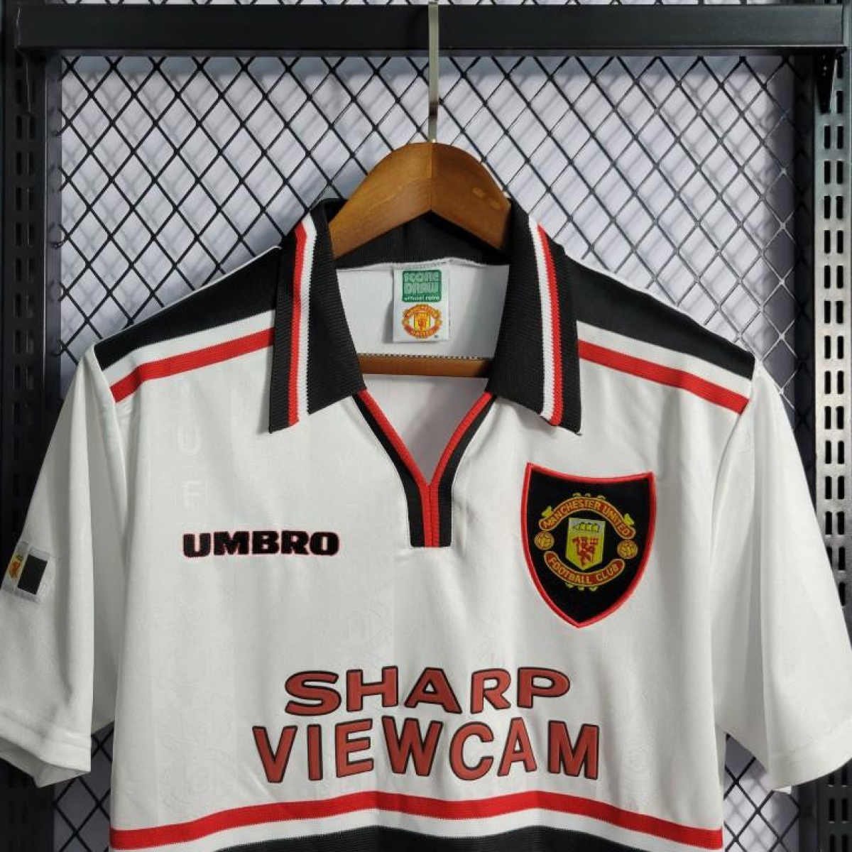 Retro 97-99 Manchester United White Jersey