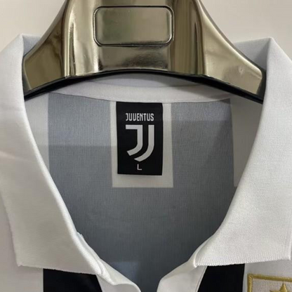 Retro 84/85 Juventus Home Jersey
