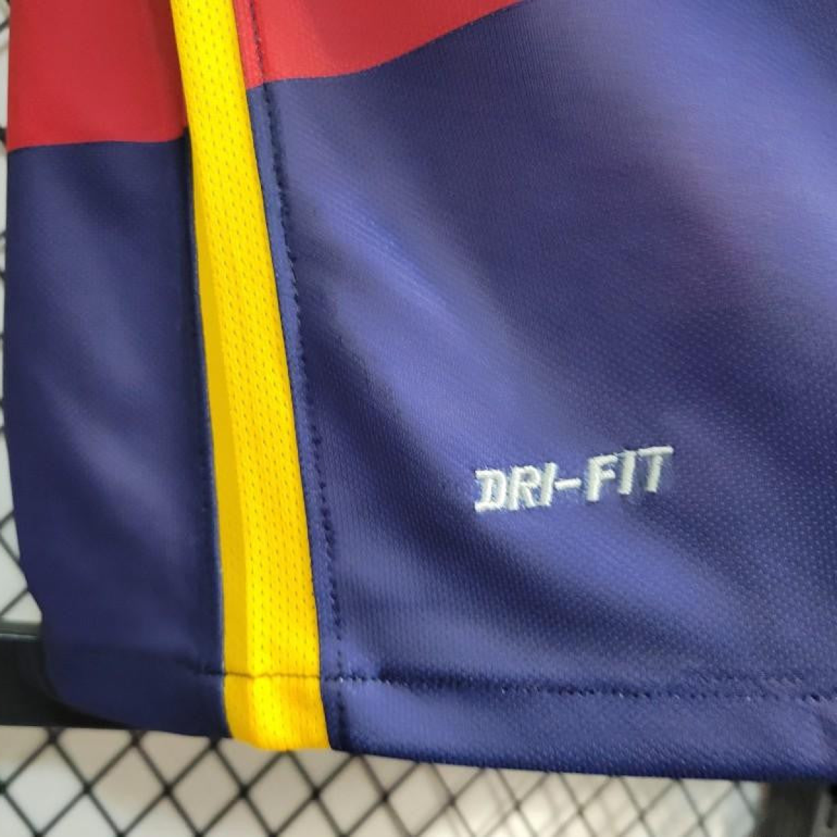 Retro 15/16 Barcelona Home Jersey