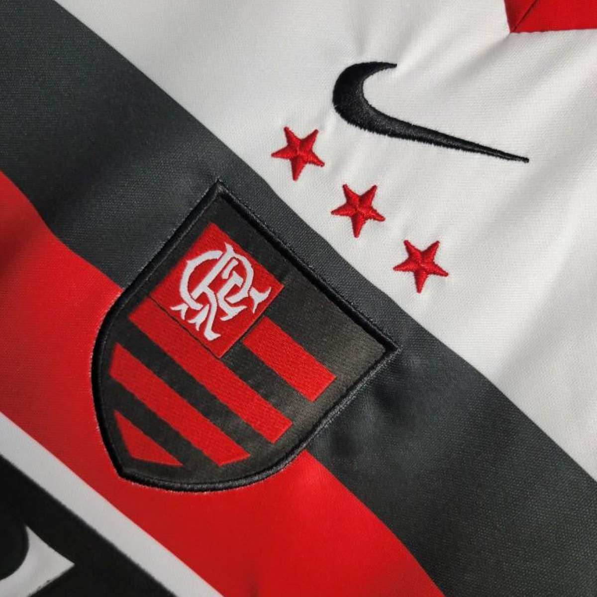 Retro 2001 Flamengo Away Jersey