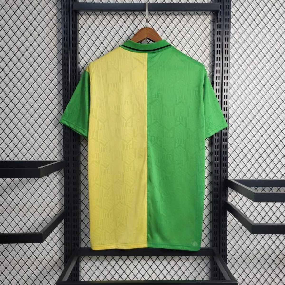 Retro 1992/94 Manchester United Third Green Jersey