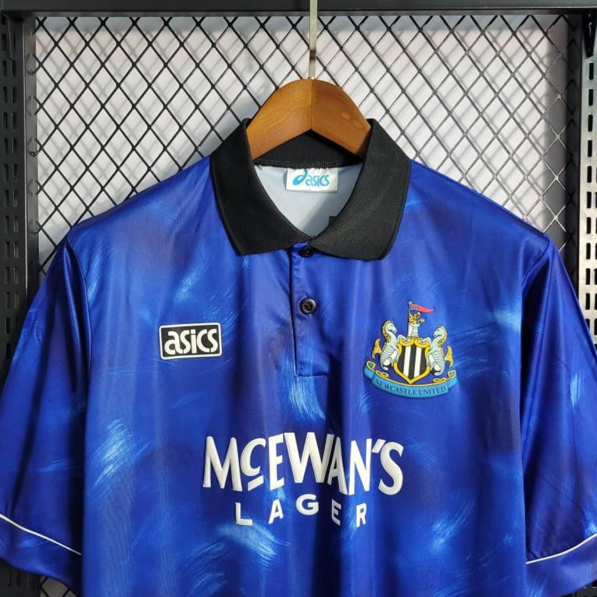 Retro1993-95 Newcastle Away Soccer Jersey