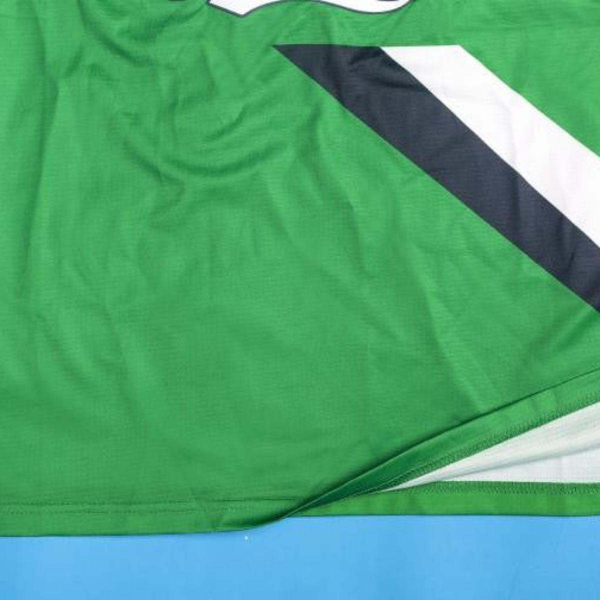 Retro 99/00 Liverpool Away Soccer Jersey
