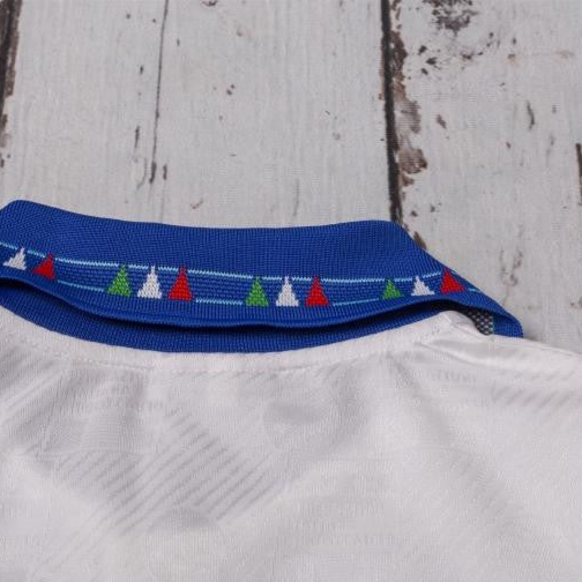 Retro 1994 Italy Away Soccer Jersey
