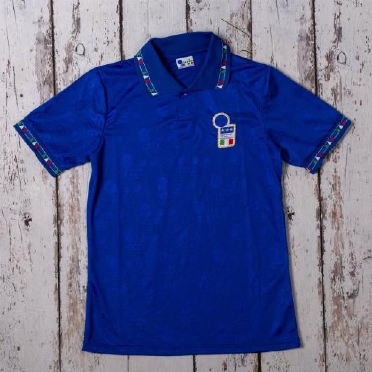 Retro 1994 Italy Home Soccer Jersey