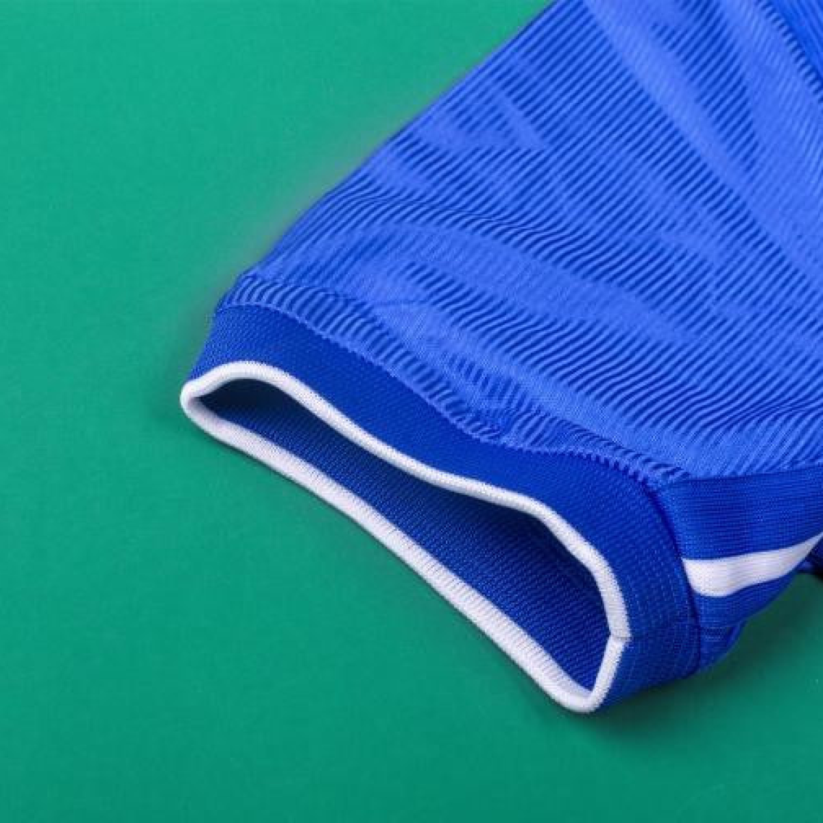 Retro 1998 Italy Home Soccer Jersey