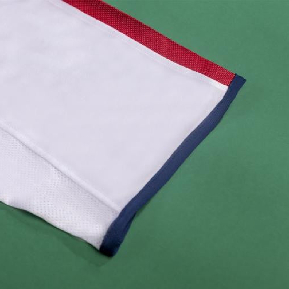 Retro 2004 England Home Soccer Jersey