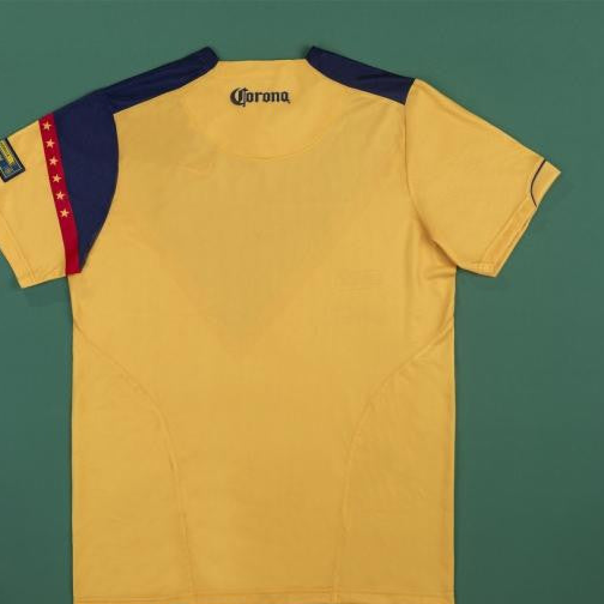 RETRO 2006 Club America Home Soccer Jersey