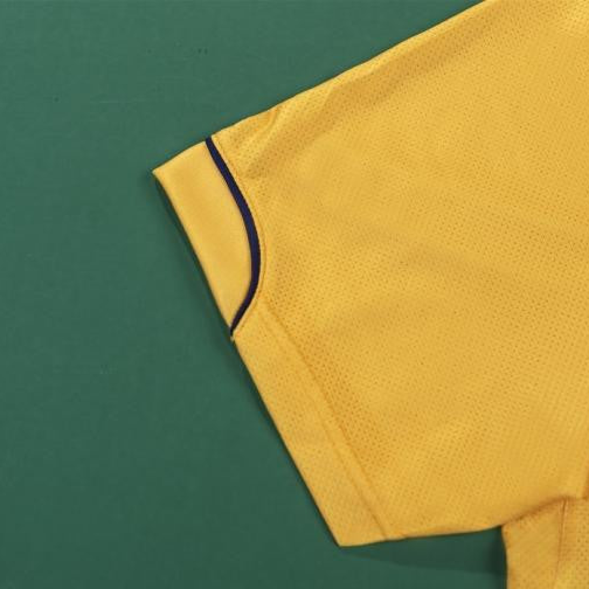 RETRO 2006 Club America Home Soccer Jersey