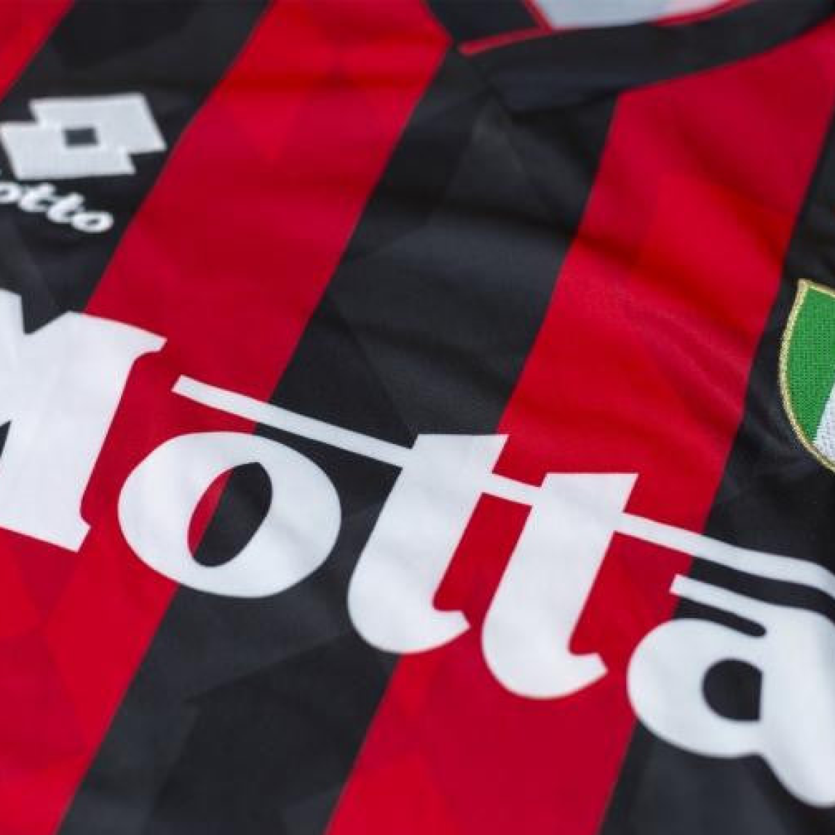RETRO 92/94 AC Milan Home Soccer Jersey