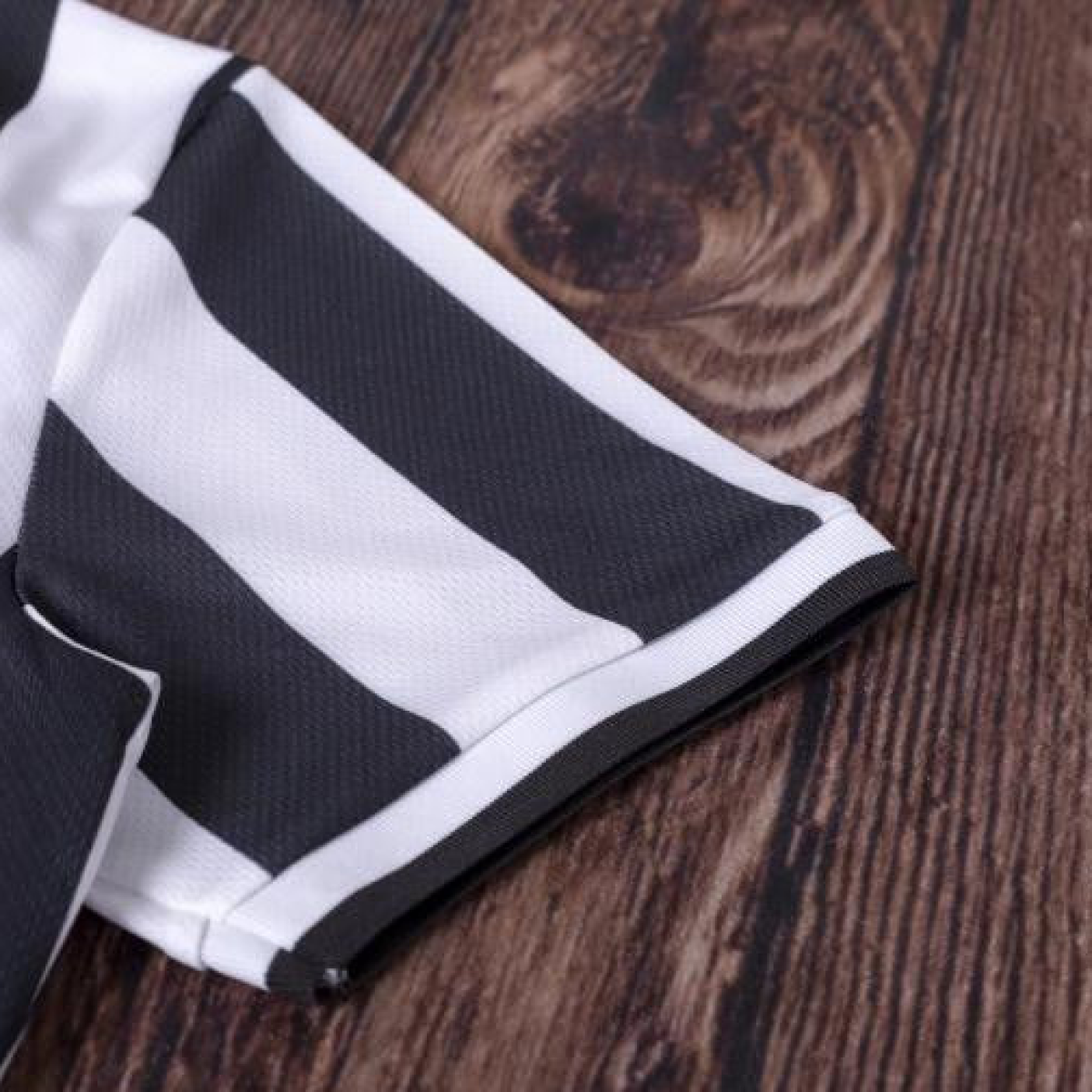 RETRO 95/97 Juventus Home Soccer Jersey