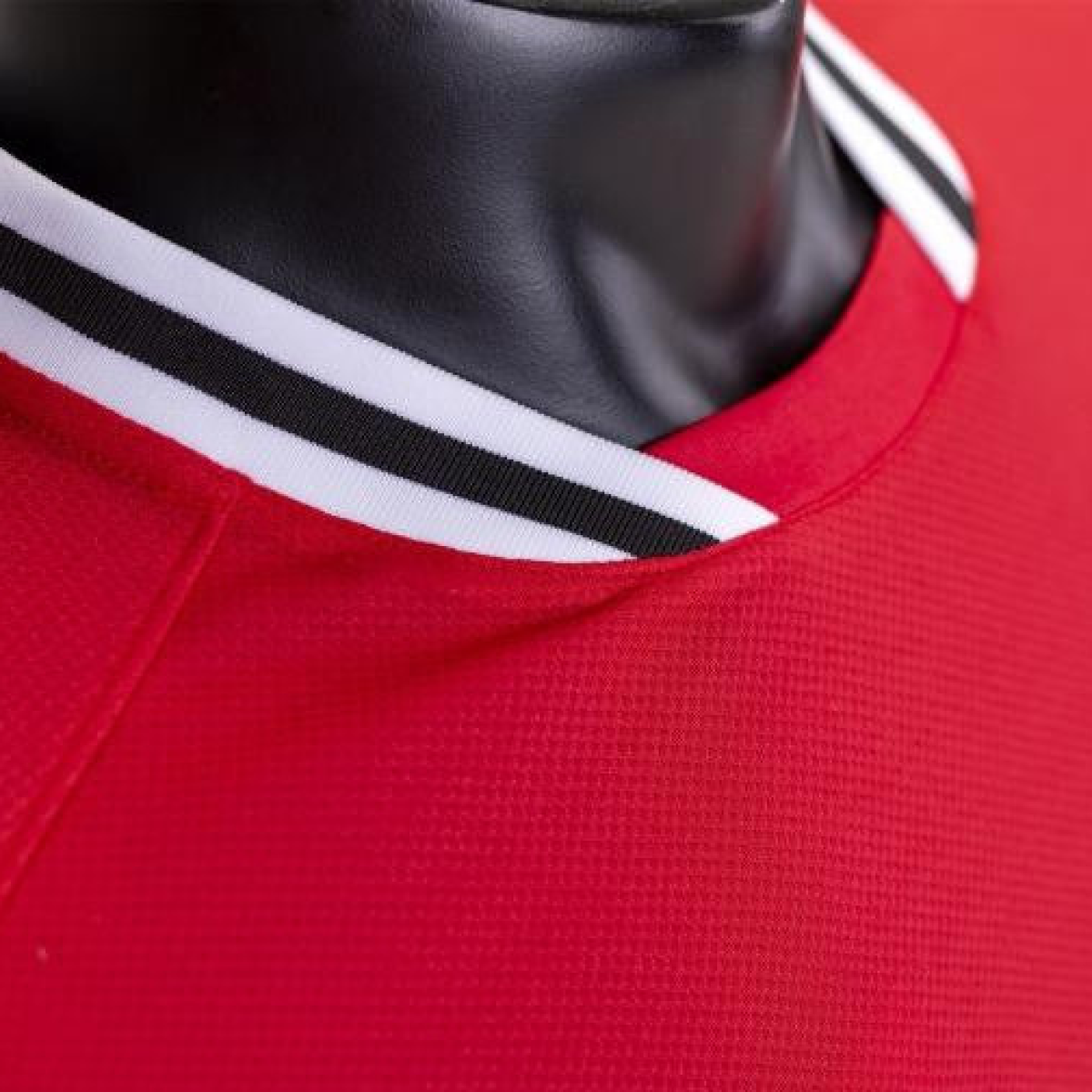 RETRO 11/12Manchester United Home Soccer Jersey