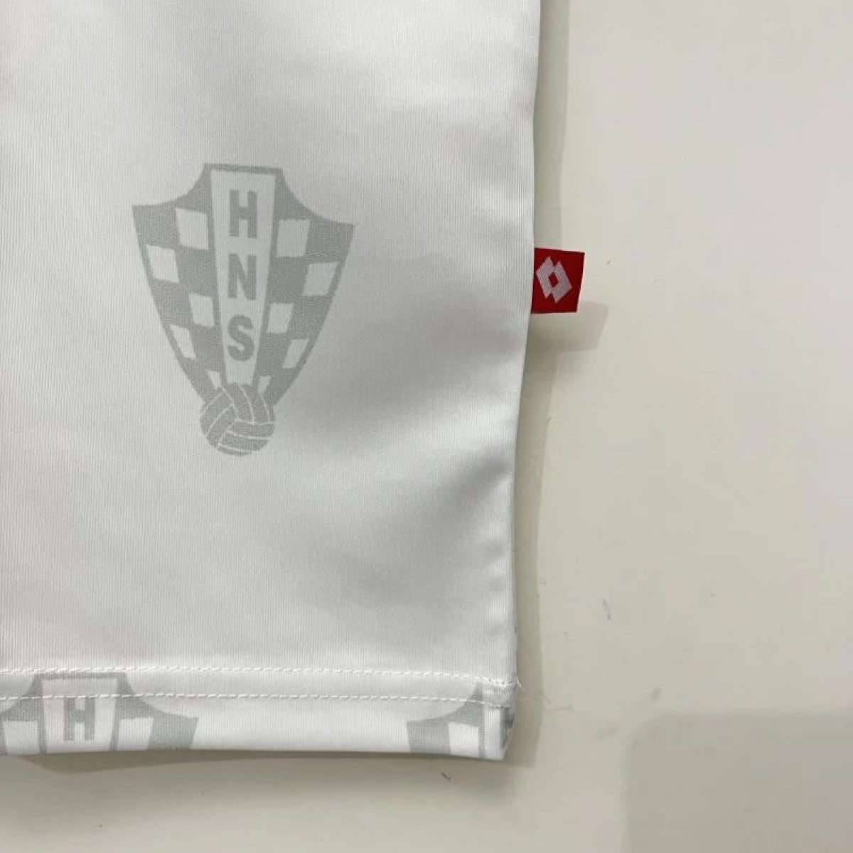 Retro 1998 Croatia Home Soccer Jersey