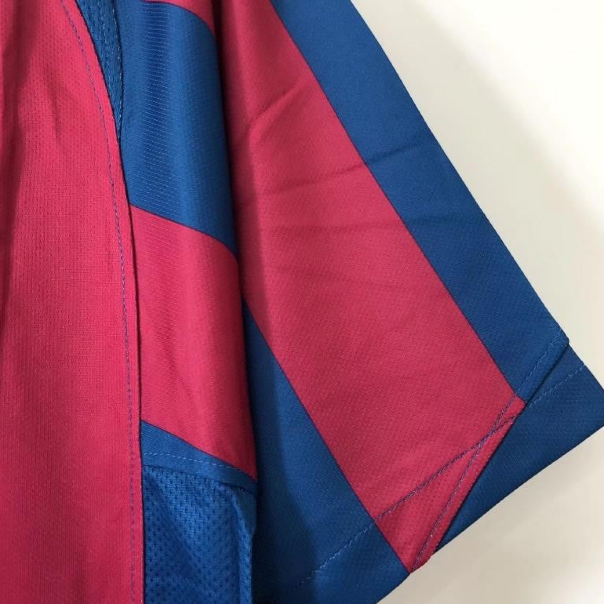 Retro 05/06 Barcelona Home League Version Soccer Jersey
