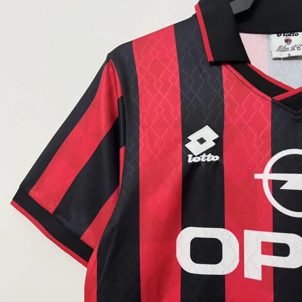 Retro 95/96AC Milan Home Soccer Jersey