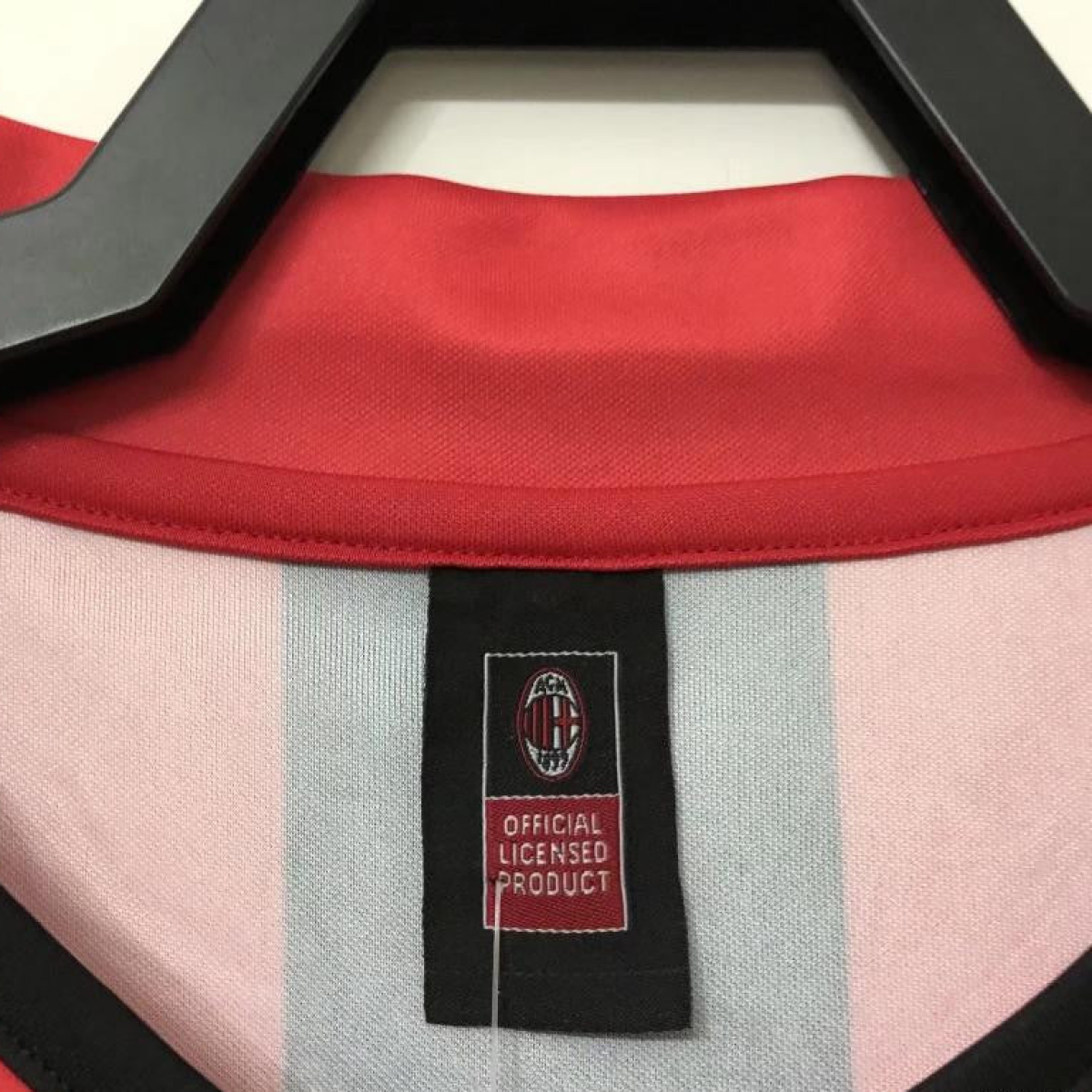 Retro 88/89AC Milan Home Soccer Jersey