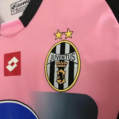 Retro 02/03 Juventus Goalkeeper Pink Jersey