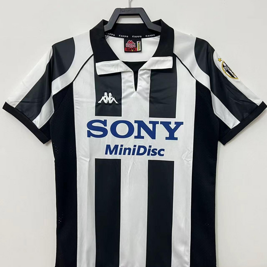 Retro 97/99 Juventus Home Soccer Jersey