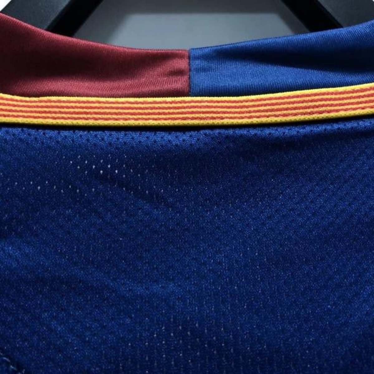 Retro 08/09 Long SLeeve Barcelona Home Champions Version Soccer Jersey
