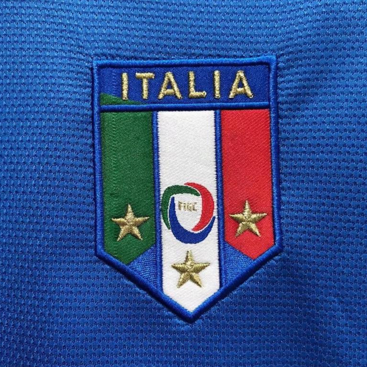 Retro 2006 Italy Home Soccer Jersey