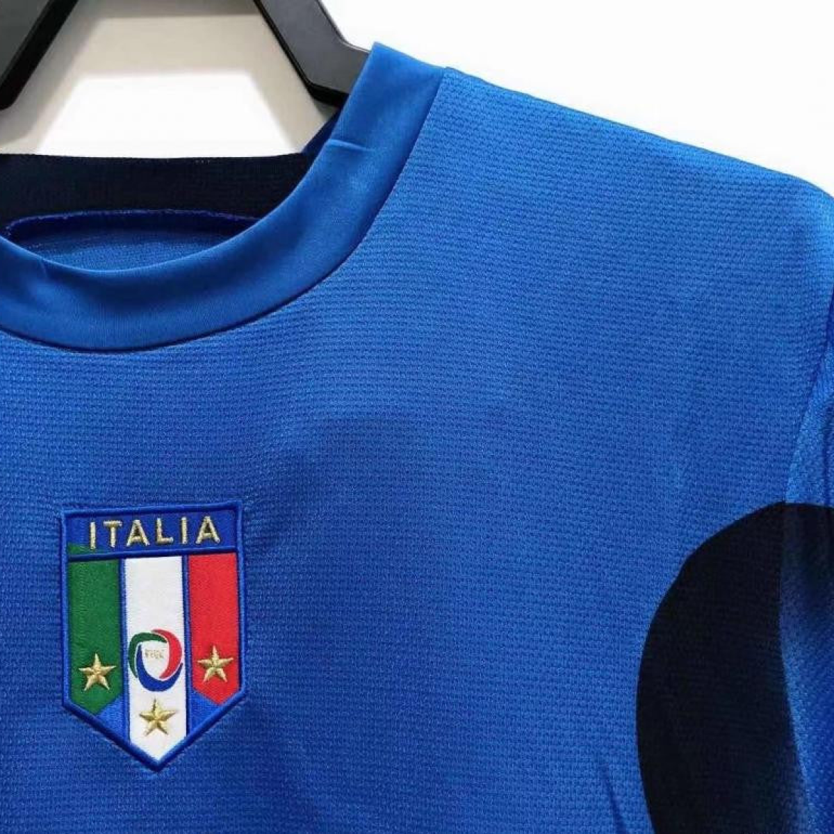 Retro 2006 Italy Home Soccer Jersey