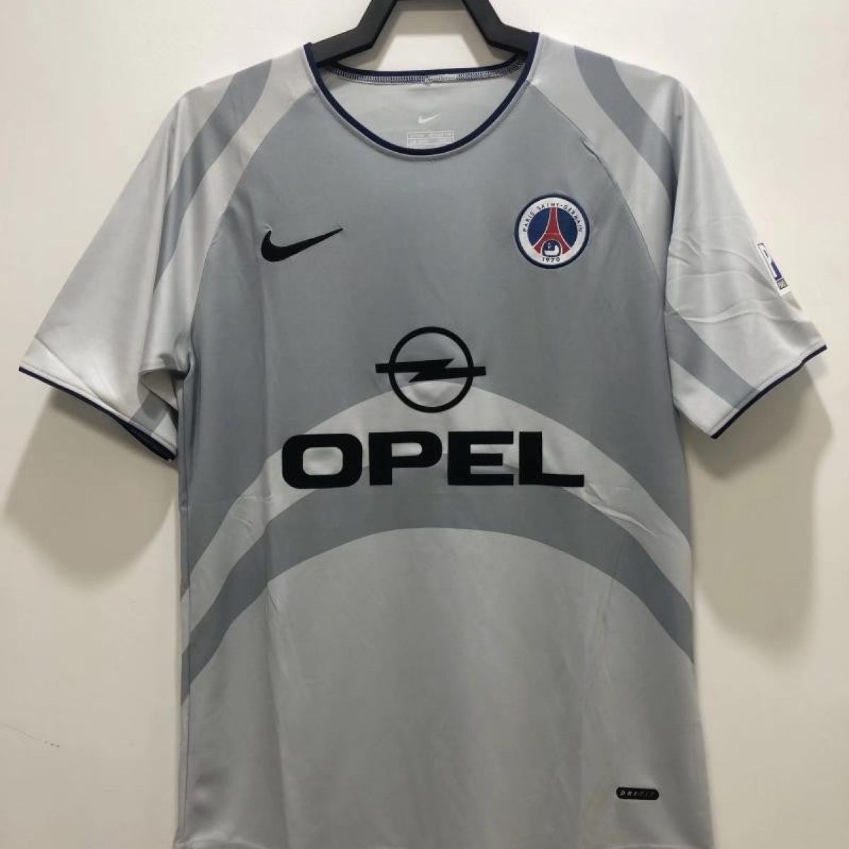 Retro 01/02 PSG Away Soccer Jersey