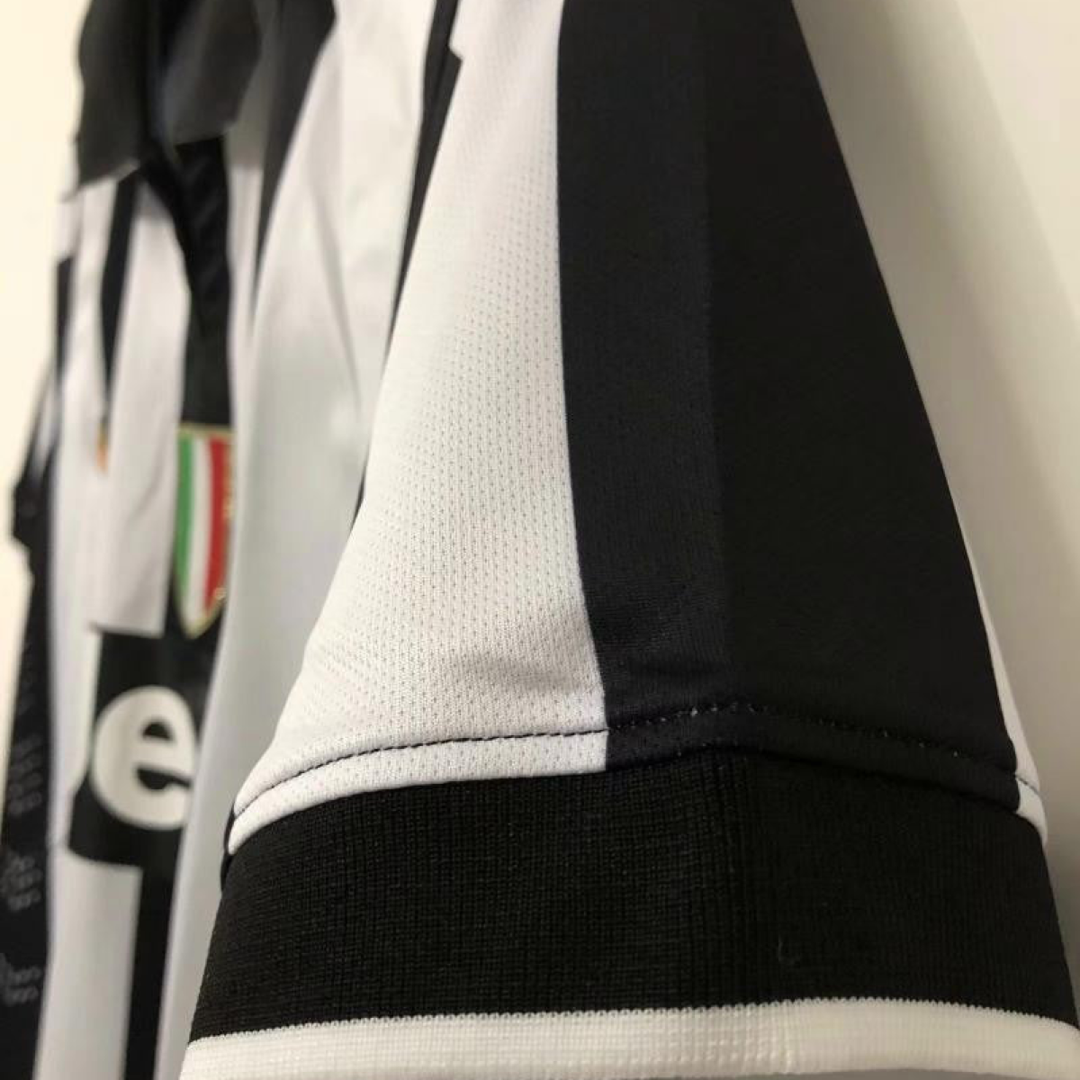 Retro 14/15 Juventus Home Soccer Jersey