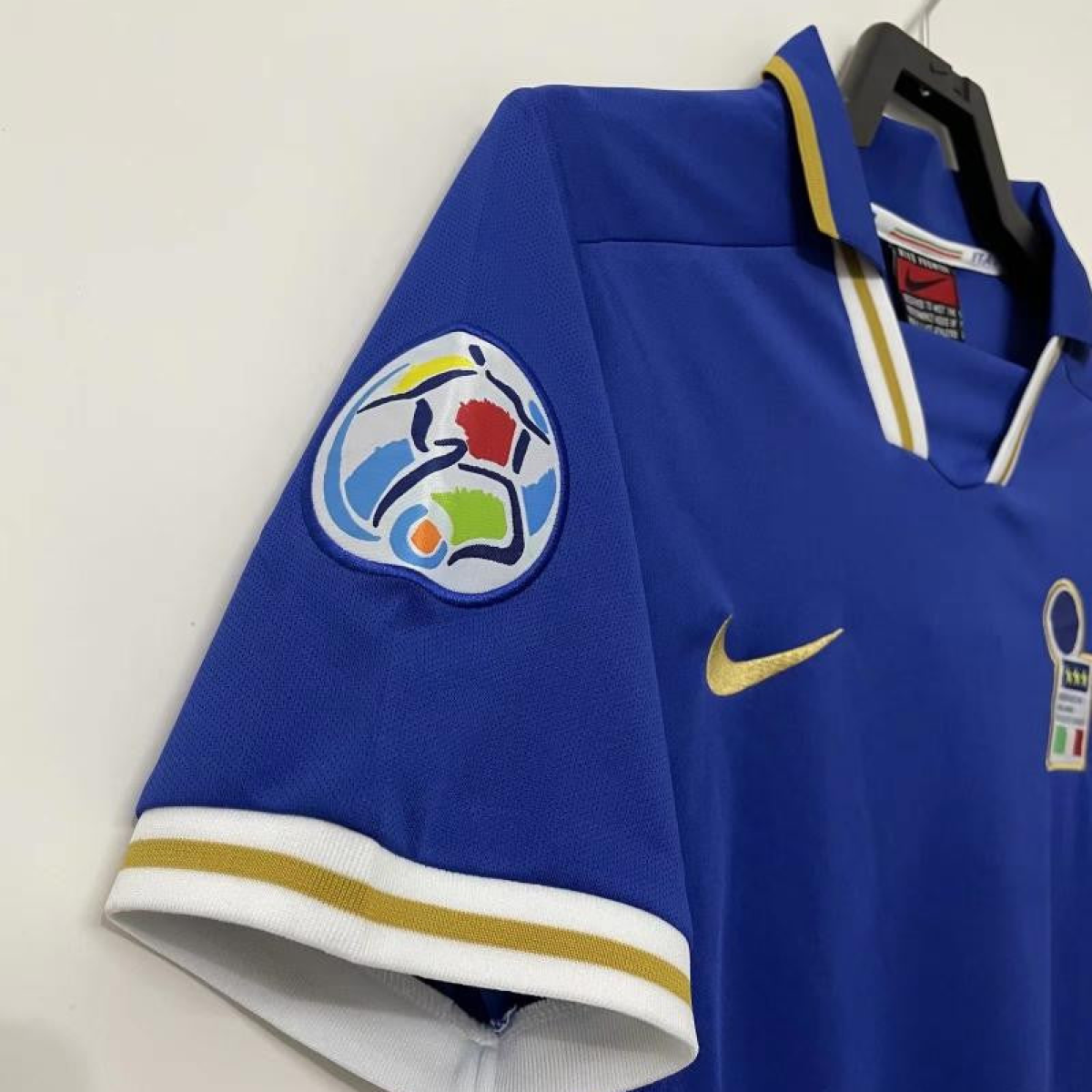 Retro 1996 Italy Home With 96 EURO Patch Soccer Jersey