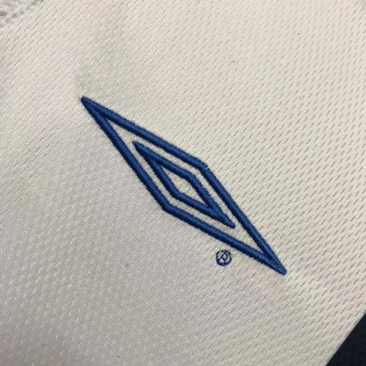 Retro 03/04 Chelsea Away Soccer Jersey
