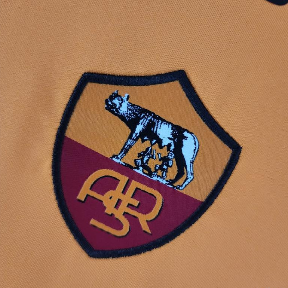 Retro 05/06 Long Sleeve Roma Home Soccer Jersey