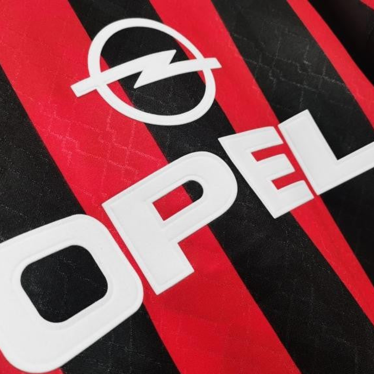 Retro 1995/96 AC Milan Home Soccer Jersey